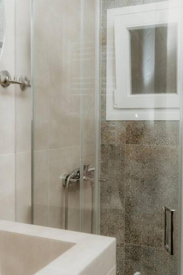 Satus Finem Egnatia'S Luxury Suite Thessaloniki Exterior foto